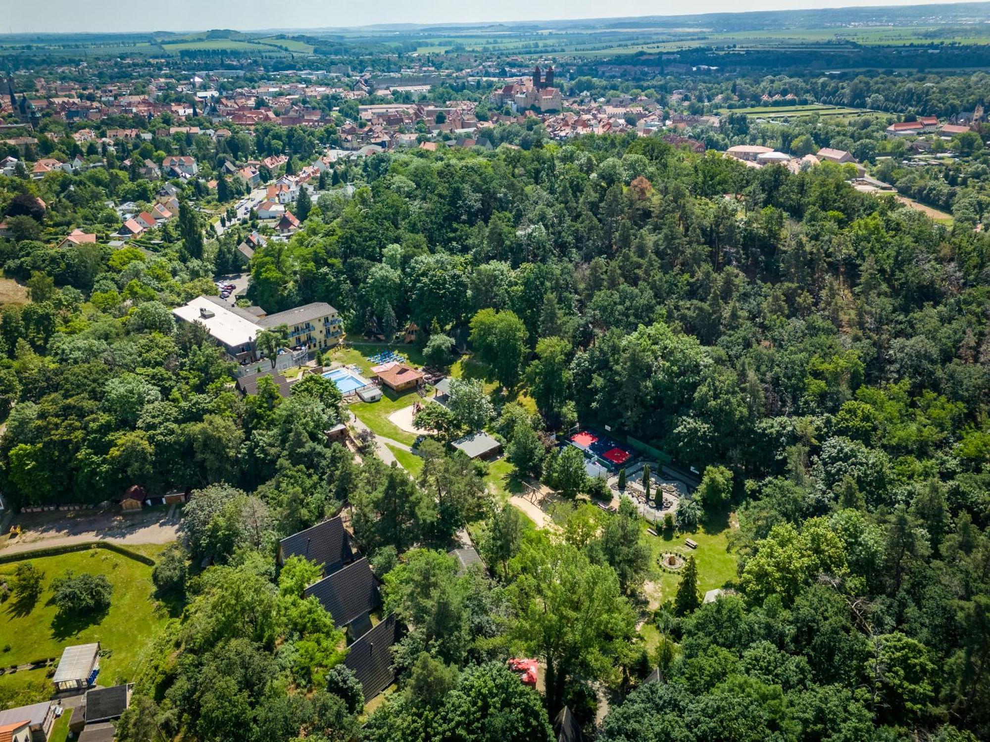 Family Club Harz Hotel Quedlinburg Buitenkant foto