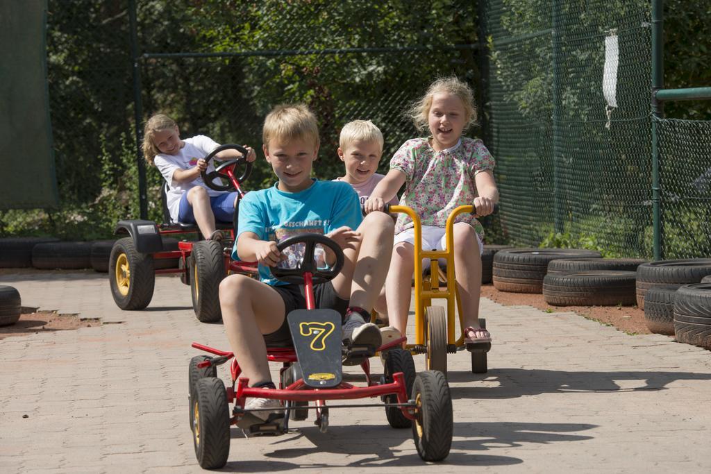 Family Club Harz Hotel Quedlinburg Buitenkant foto